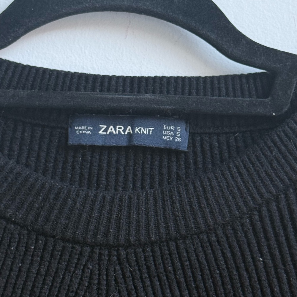 Zara Black Ribbed Knit Sweater Size S Cropped Crew Neck - Picture 2 of 7